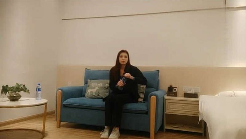 极品高颜值混血尤物！口交骑乘后入狂肏猛干，被操到高潮失禁！